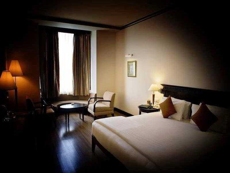 Hotel The Royal Plaza Gangtok Esterno foto
